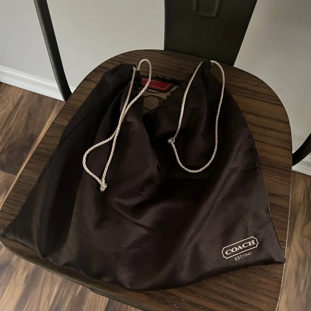 Coach purse - Picture 9 of 9